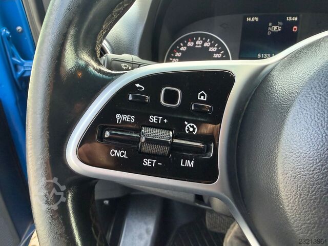 Фургон с высокой крышей MERCEDES-BENZ Sprinter 319 CDI V6 Automatik Klima LED AHK