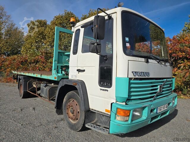 Эвакуатор VOLVO FL614  / Abschiebe Plattform / Winch