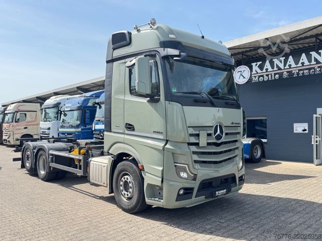 Caminhão com carroçaria intercambiável MERCEDES-BENZ 2553 Actros 5 L BigSpace  Öl-Retarder 2548 45 58