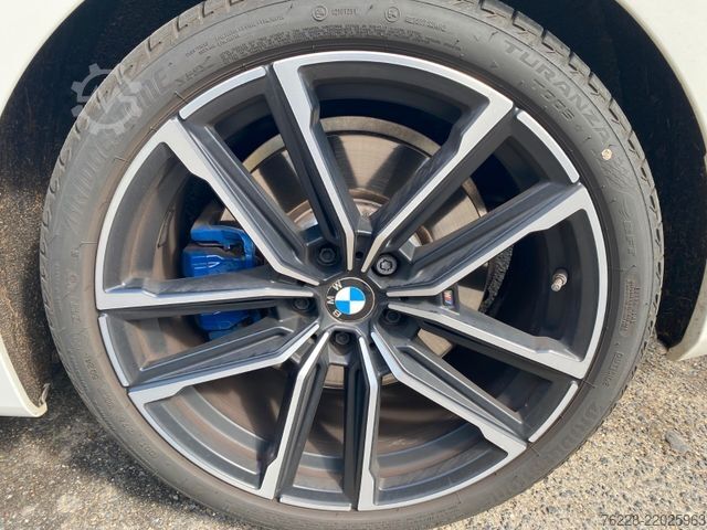 Pakettiauto BMW M440 4 Cabrio M440 i xDrive
