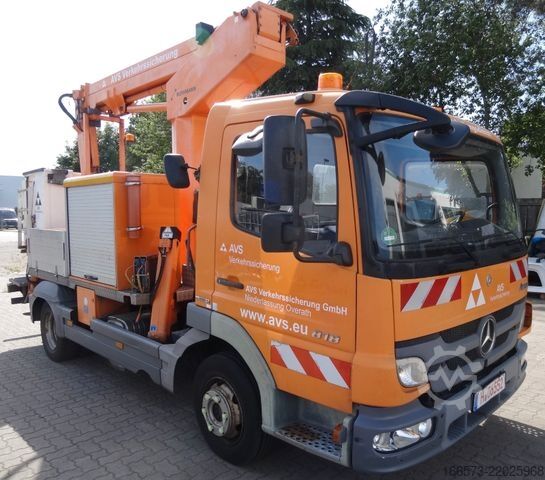 Knúinn vinnupallur á vörubíl MERCEDES-BENZ Atego 818 Ruthmann TK145 Kunststoffkorb