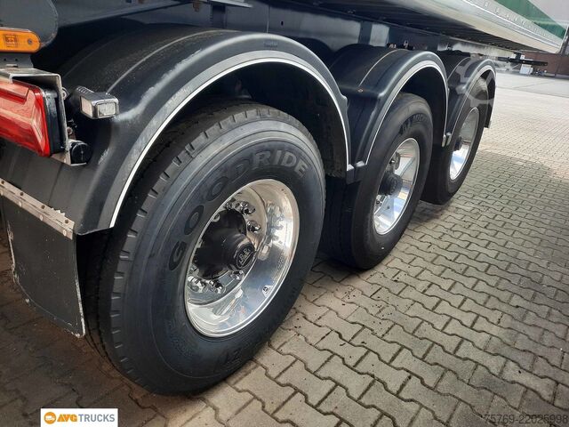 Semirremolque volquete CARNEHL Alu-Kipper 31 cbm e-Schiebeverdeck Lift Alu