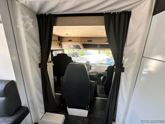 Varevogn Mercedes-Benz Actros 2551 5-6 Pferde, Popout, Automatik, WoMo