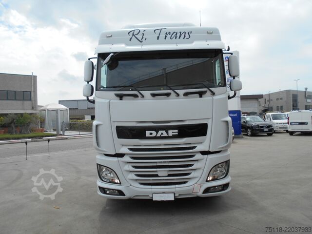 Tractora standard DAF XF 510
