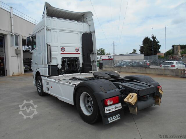 Tractora standard DAF XF 510