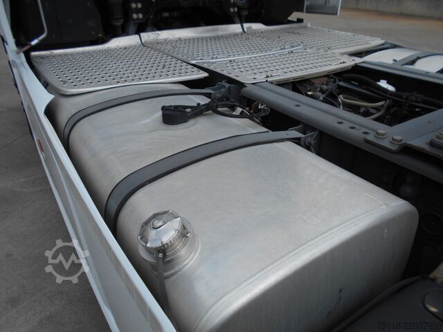 Tractora standard DAF XF 510