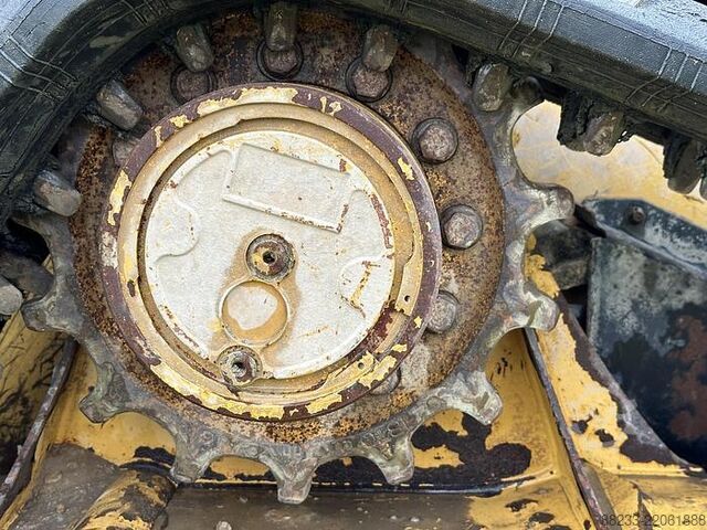Penggali roda rantai Caterpillar 239D