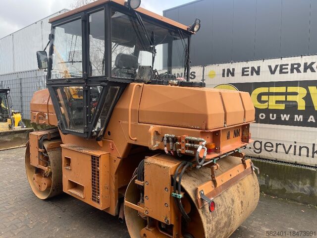 ลูกกลิ้งตีคู่ Ammann DTV 653 D