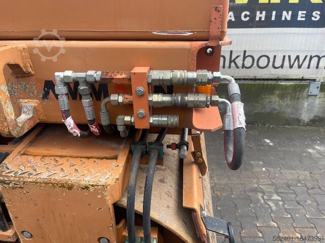 ลูกกลิ้งตีคู่ Ammann DTV 653 D