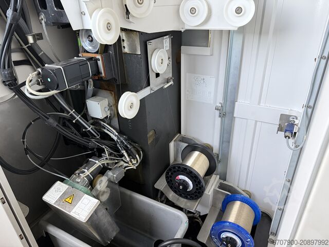 Mașină de eroziune cu fir AGIE CHARMILLES CUT 2000