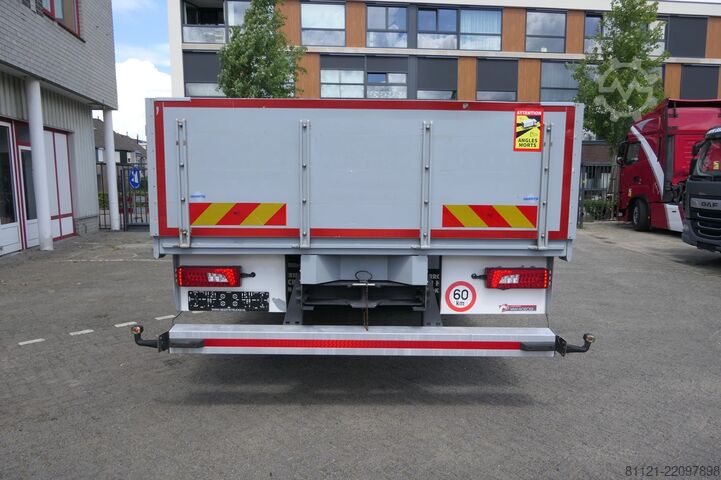 Plataforma de carga Scania G320 | Manual gearbox | 747817Km | 2014 | Smart...