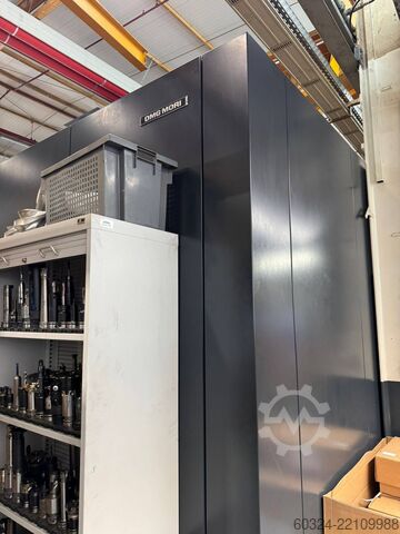 مركز التصنيع باستخدام الحاسب الآلي – 5 محاور DMG MORI DMF 360-11