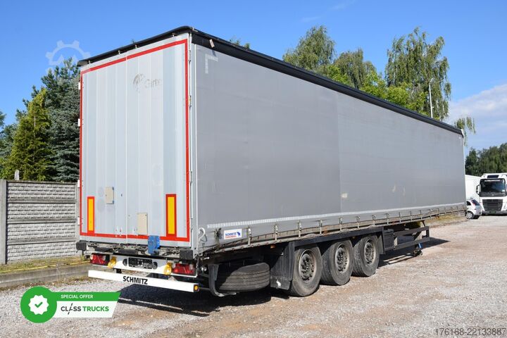 Treler separa terbuka dengan kanvas SCHMITZ CARGOBULL SCS24/L