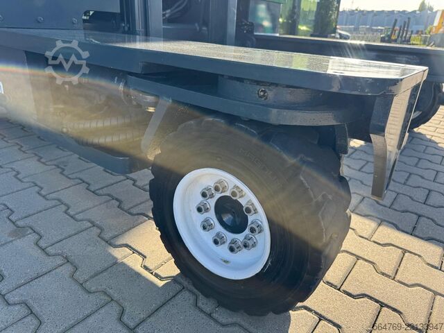 Xe nâng bốn hướng Combilift C4000 / Diesel / Very good condition