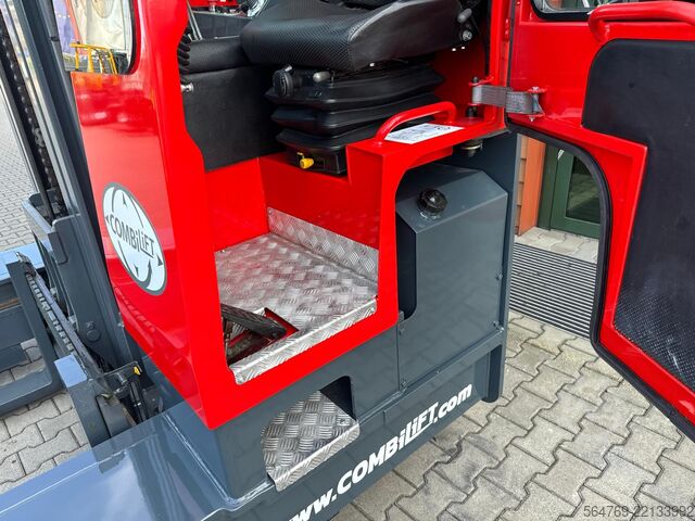 Carrello elevatore a 4 direzioni Combilift C4000 /2015 /Diesel/Triplex 7500 mm