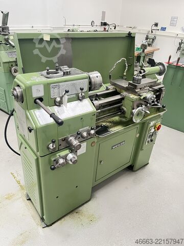 เครื่องกลึงจากโรงเรียน Weiler Matador