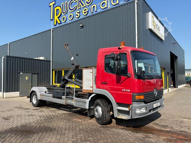 Hook arm system Mercedes-Benz Atego 1218 + HYVALIFT HAAKARM SYSTEEM + MANUAL