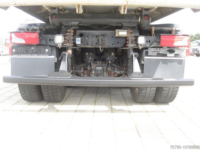 Camión volquete MAN TG-S 35.460 8x6 4 Achs Muldenkipper Meiller 18m³