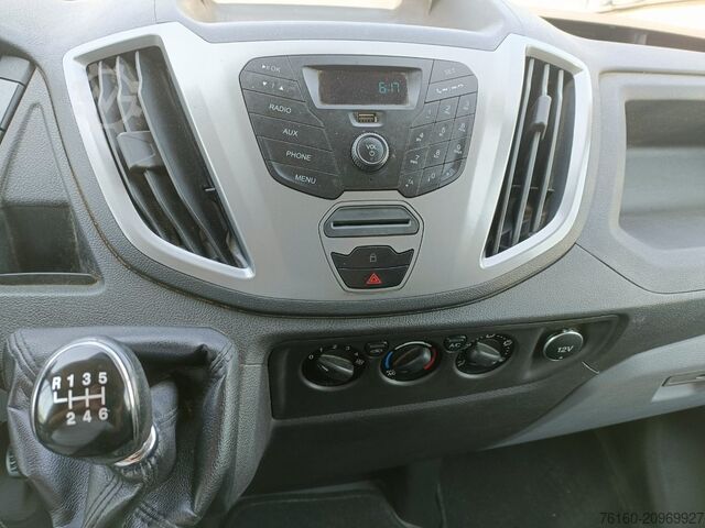 Κουβούκλιο φορτηγού, κινητήρας αντικαταστάθηκε Ford Transit