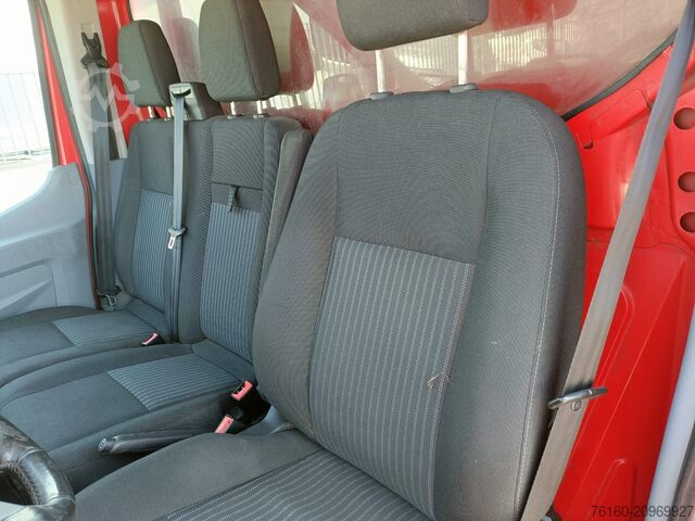 Κουβούκλιο φορτηγού, κινητήρας αντικαταστάθηκε Ford Transit