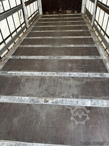 מרכב להחלפה עם ארגז משטח ויריעה Krone Jumbo 3m Innenhöhe Hubdach Edscha