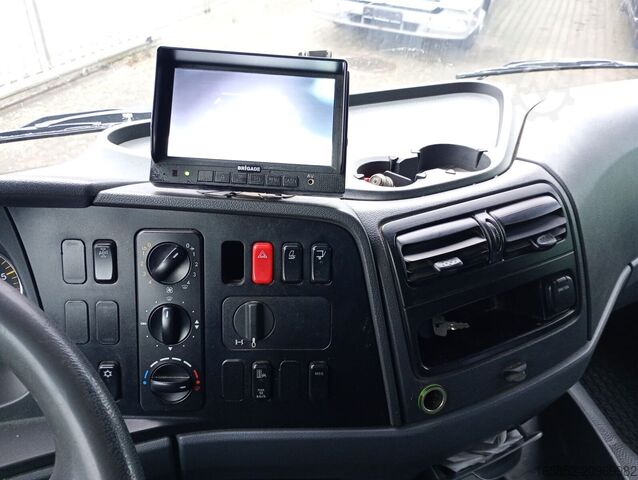 Închis Mercedes-Benz Atego 1224 Koffer LBW Euro 5 6-Zylinder 4x2