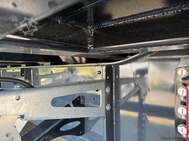 Semi-remorque benne WIELTON Aluminium Kippmulde 51m3 sofort verfügbar