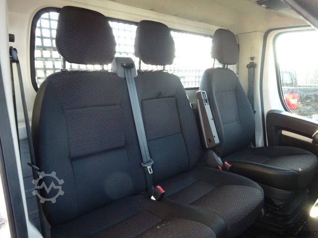Pick-up varebil PEUGEOT Boxer 335 L3 BlueHDi 165 Pritsche