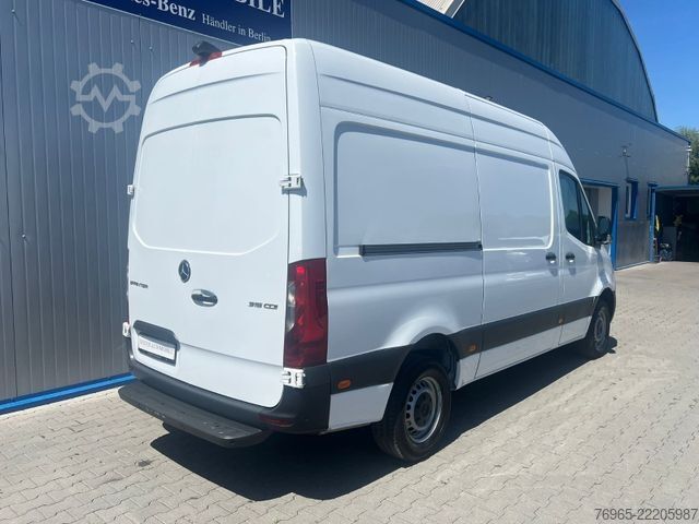 Furgoneta MERCEDES-BENZ Sprinter 315 LANG 9G-TR KLIMA KAMERA PDC MBUX