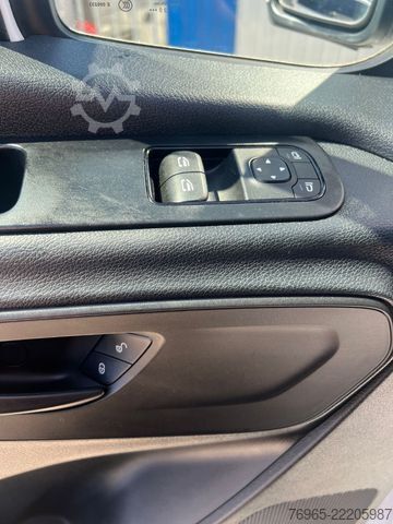 Furgoneta MERCEDES-BENZ Sprinter 315 LANG 9G-TR KLIMA KAMERA PDC MBUX