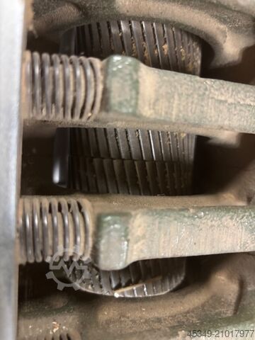 Artilhadora de espessura SCM S 630