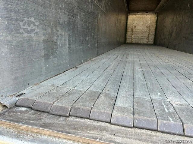 Bevægeligt gulv Knapen Trailers K200 - 92m3 Liftachse 10mm BPW