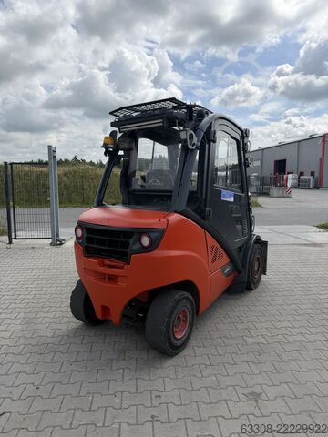 Diesel vorkheftruck Linde H30D-02
