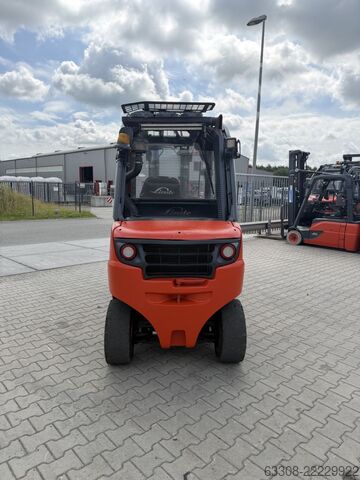 Diesel vorkheftruck Linde H30D-02