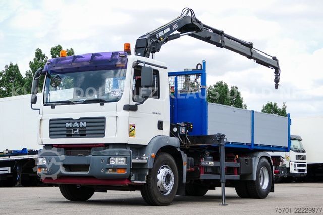 Кипер камион MAN TGM 18.330 Kipper Kran Hiab Funk