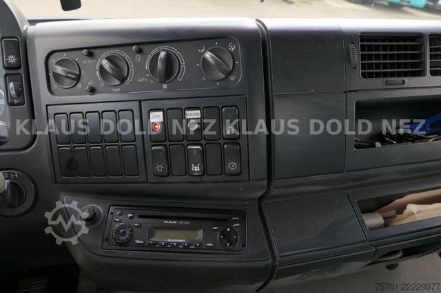 Кипер камион MAN TGM 18.330 Kipper Kran Hiab Funk