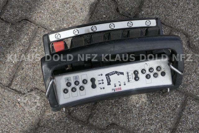 Кипер камион MAN TGM 18.330 Kipper Kran Hiab Funk