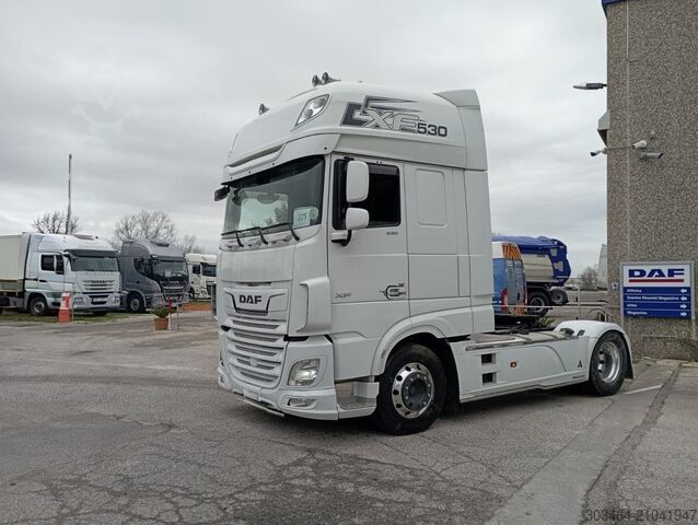 Standard tractor unit DAF XF 530 ST