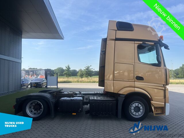 Padrão-SZM Mercedes-Benz ACTROS 963-4-A 4x2 Hefschotel + Standkachel