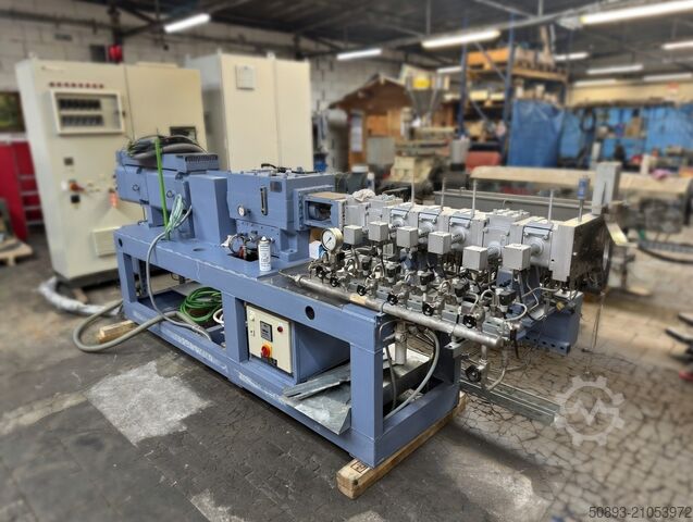 Dvigubas sraigtinis ekstruderis / Kompaunderis Werner & Pfleiderer ZSK 40