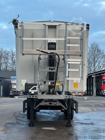 自卸半挂车 SCHMITZ CARGOBULL S3D Getreidekipper Liftachse Rollplane*NEU* 52m³