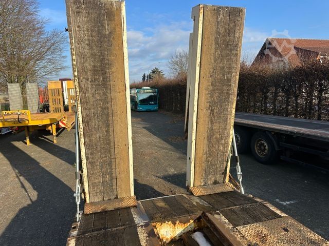 Semirremolque de plataforma baja LANGENDORF Radmulden / Lenkachse / überfahrbare Hals