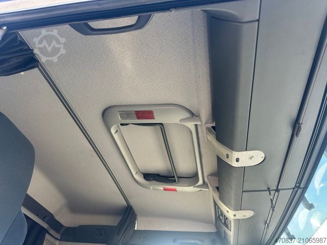 Camión portacontenedores de gancho MAN TGS 26.440 6x2 / Meiller RK 20.70 + Funk