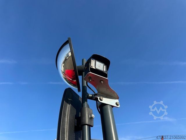 Manipulador telescópico MAGNI Magni TH 6.10 / 4x4x4 / Funk / 6.000 kg