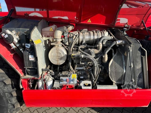 Manipulador telescópico MAGNI Magni TH 6.10 / 4x4x4 / Funk / 6.000 kg