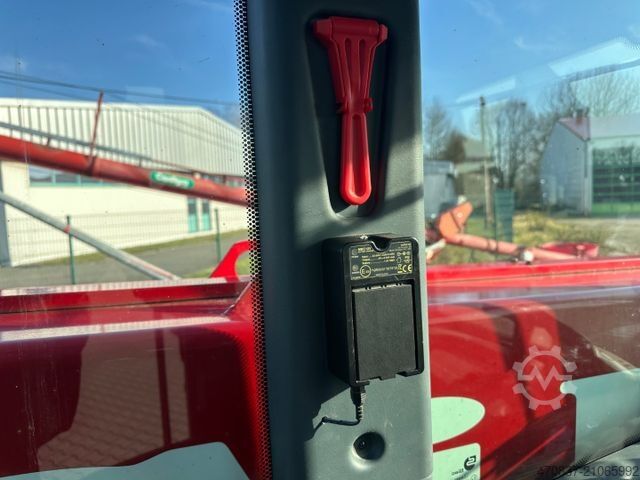 Manipulador telescópico MAGNI Magni TH 6.10 / 4x4x4 / Funk / 6.000 kg