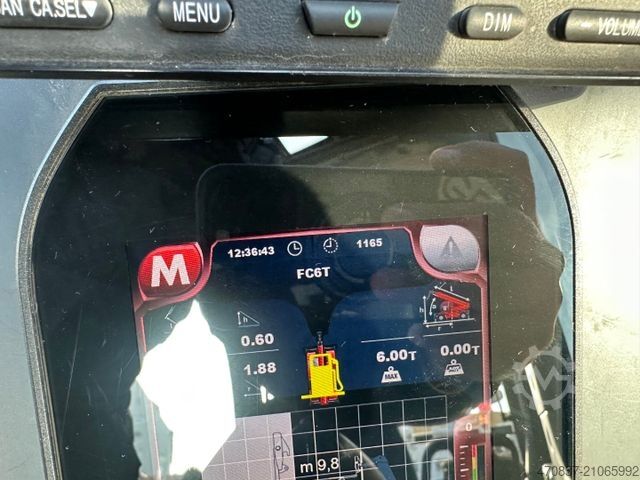 Manipulador telescópico MAGNI Magni TH 6.10 / 4x4x4 / Funk / 6.000 kg