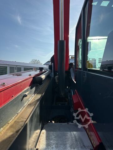 Manipulador telescópico MAGNI Magni TH 6.10 / 4x4x4 / Funk / 6.000 kg