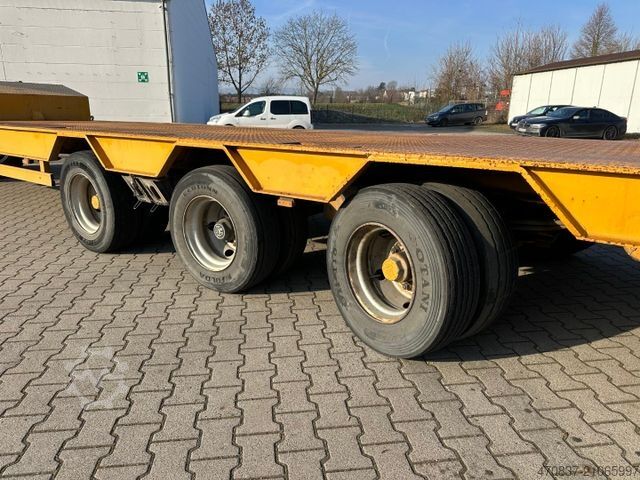 Semirremolque de plataforma baja MÜLLER-MITTELTAL TS 3 / hydr. Rampen