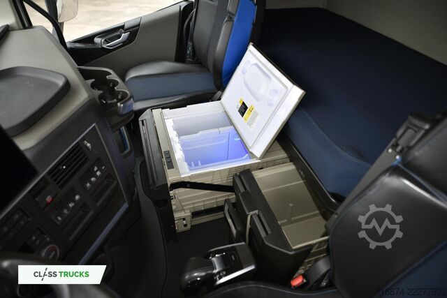 Standard nyergesvontató VOLVO FH 500 XL Adaptive Cruise Control